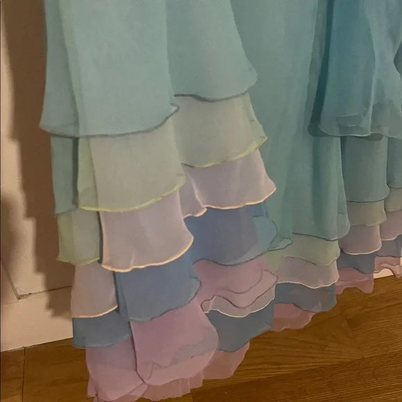 Aqua V-Neck Maxi Dress with Floral Waist Accent - Picture 5 of 11